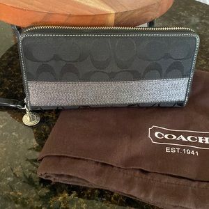 COACH Signature Zip Around Wallet Black with shimmery charcoal stripe front/back